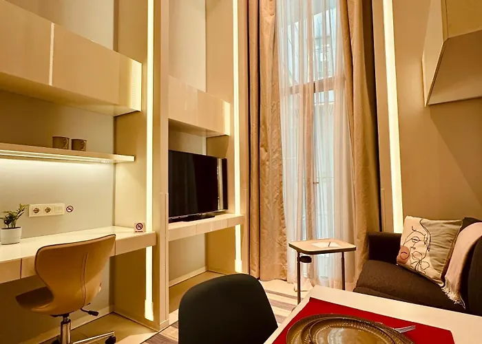 Ortakoy Aparts 伊斯坦布尔